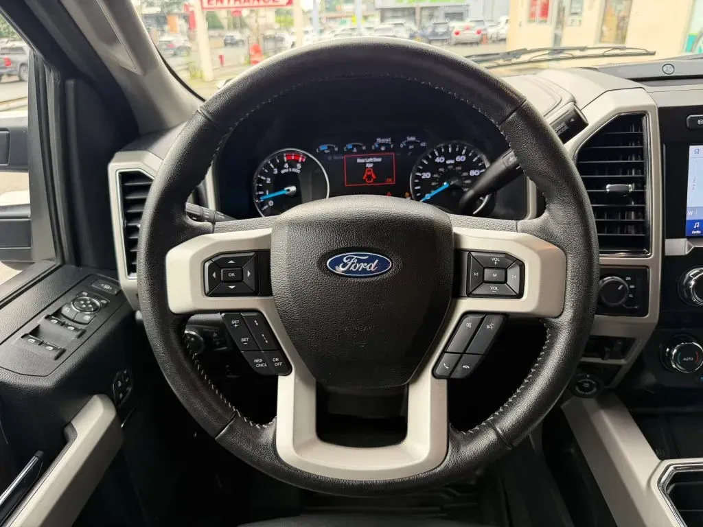 Ford F-350 photo 33