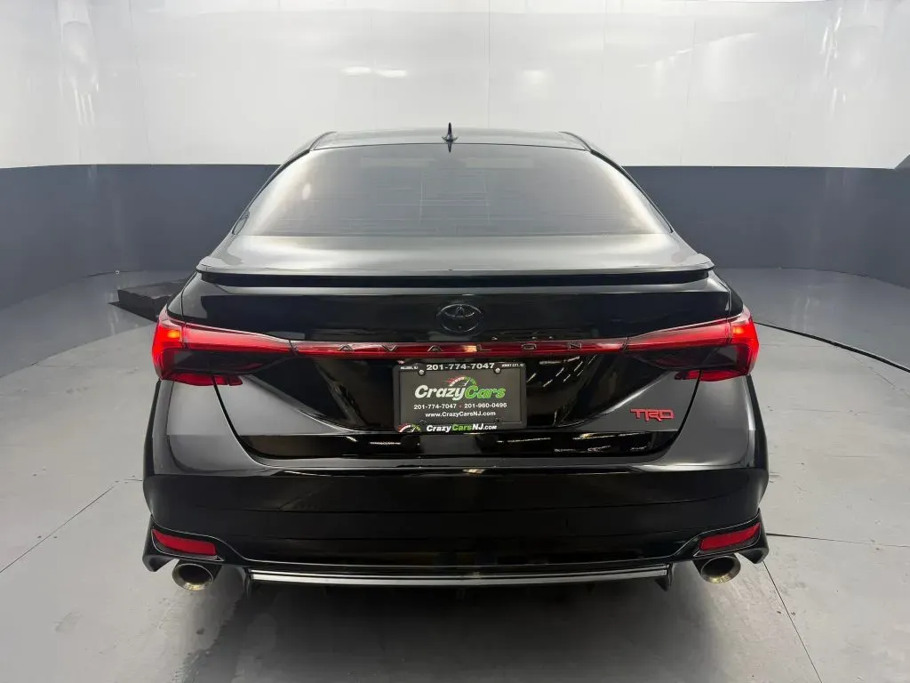Toyota Avalon photo 5