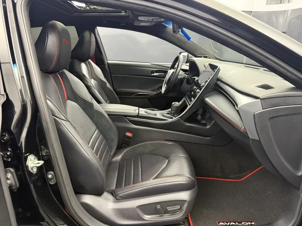 Toyota Avalon photo 31