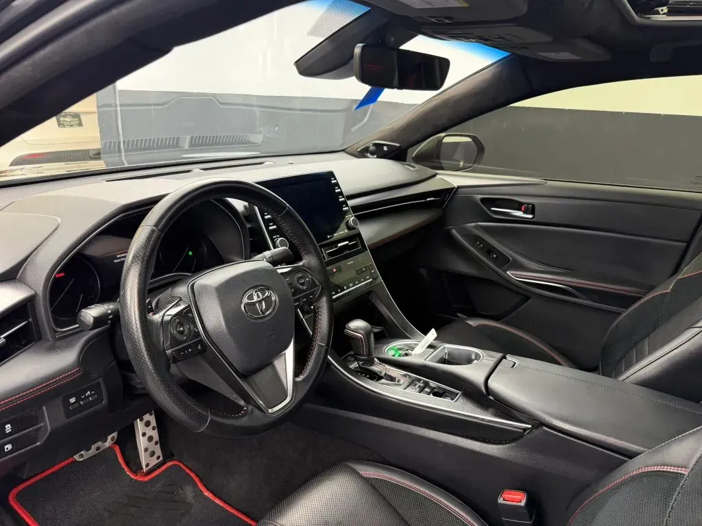 Toyota Avalon photo 18
