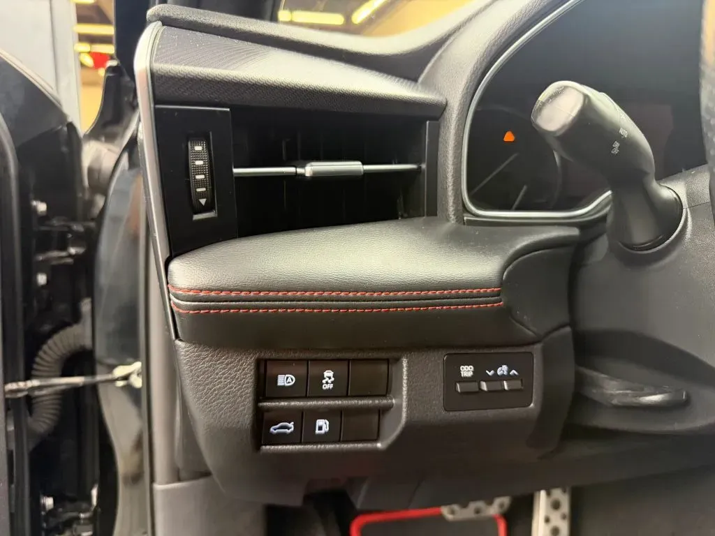 Toyota Avalon photo 24