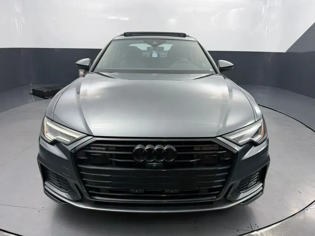 Audi A6 photo 11