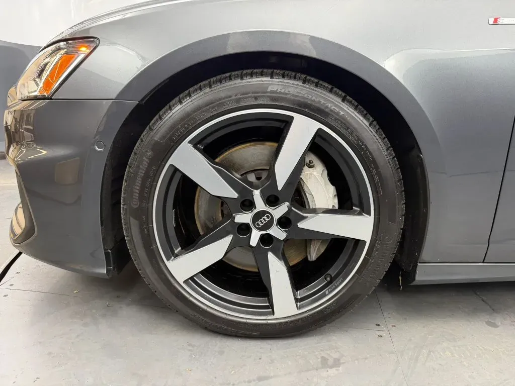 Audi A6 photo 17