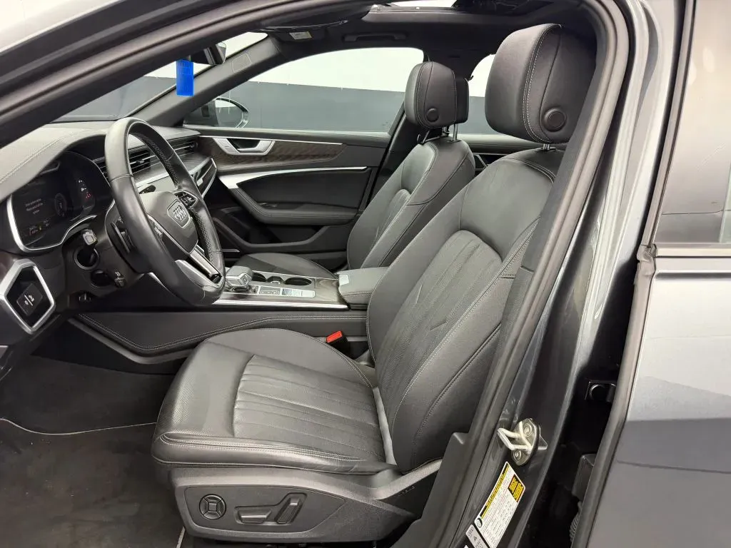 Audi A6 photo 20