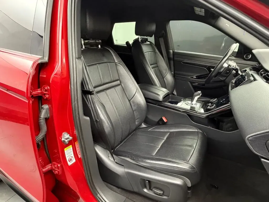 Land Rover Range Rover Evoque photo 32