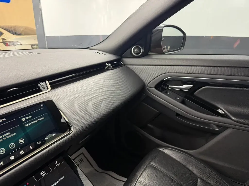 Land Rover Range Rover Evoque photo 21
