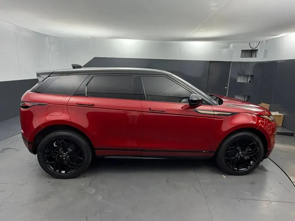 Land Rover Range Rover Evoque photo 6