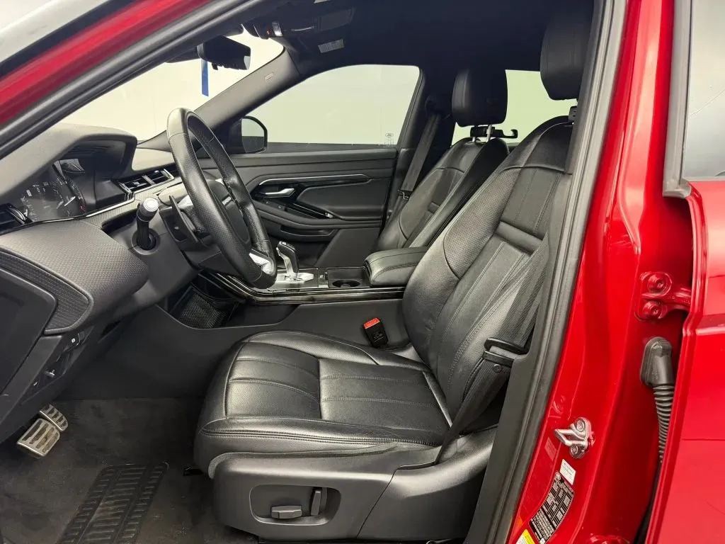 Land Rover Range Rover Evoque photo 17