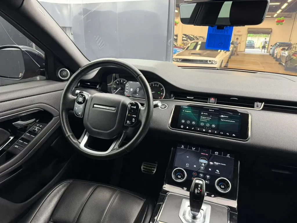 Land Rover Range Rover Evoque photo 29