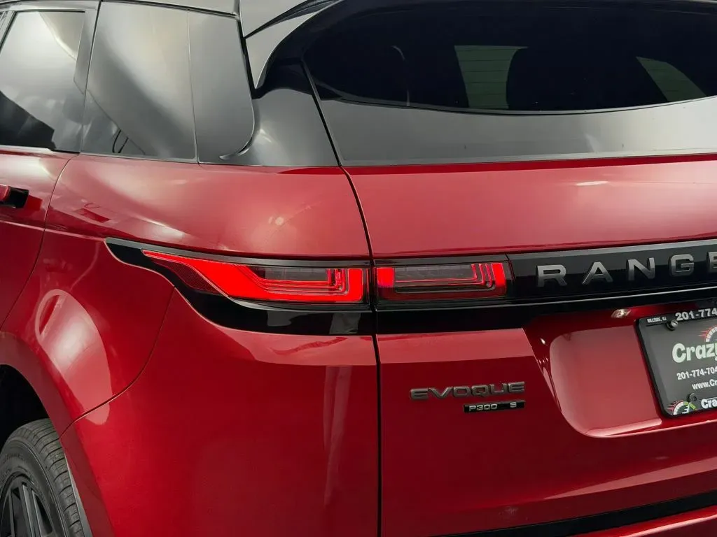 Land Rover Range Rover Evoque photo 15
