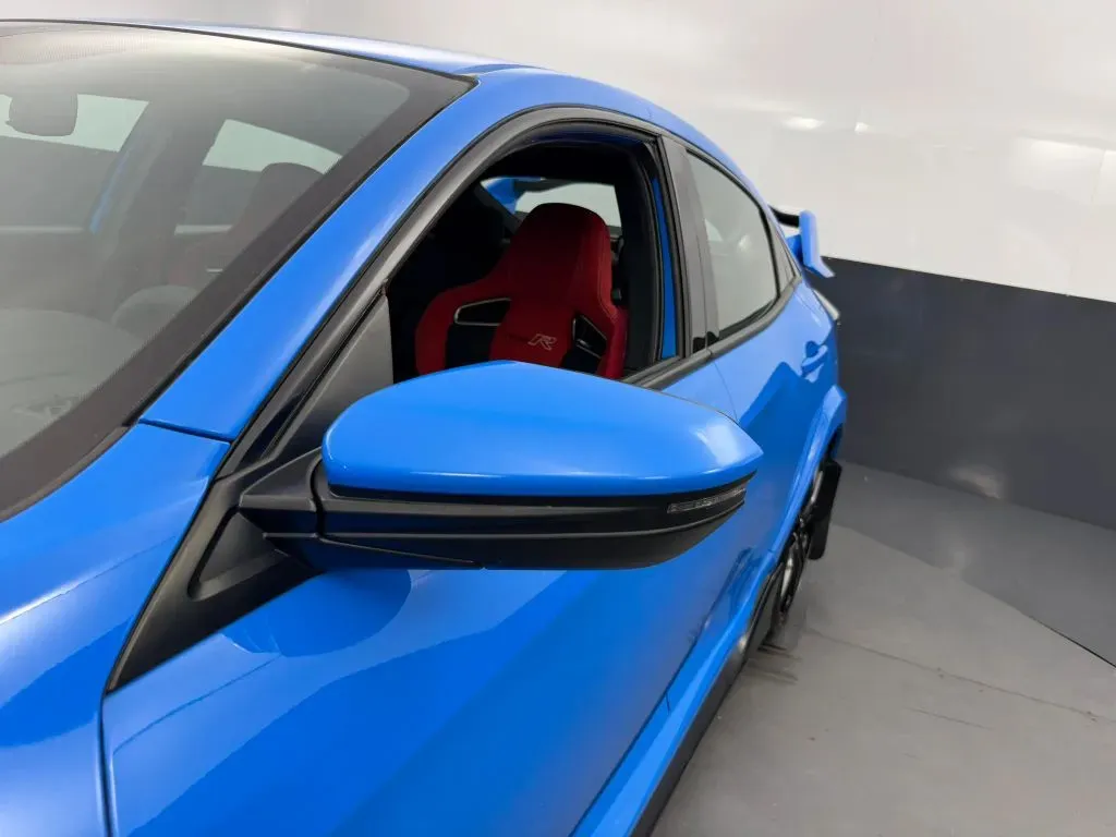 Honda Civic Type R photo 14