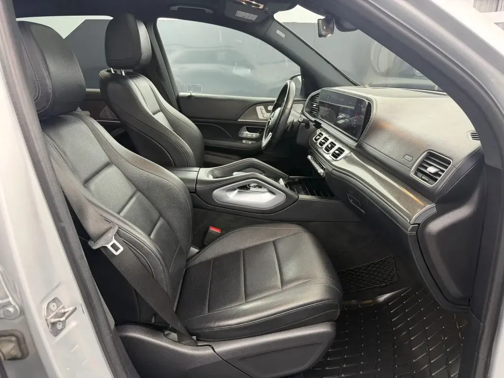 Mercedes-Benz GLE photo 36