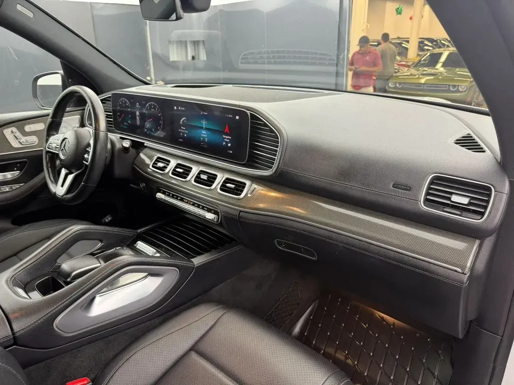 Mercedes-Benz GLE photo 37