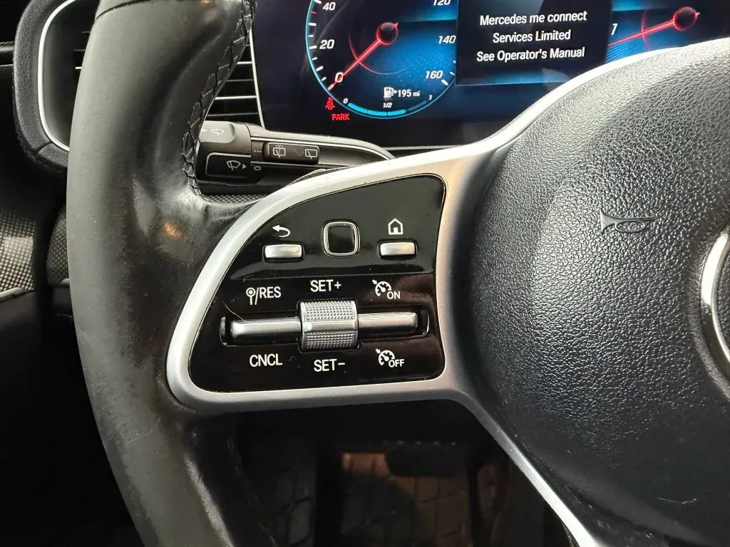 Mercedes-Benz GLE photo 29