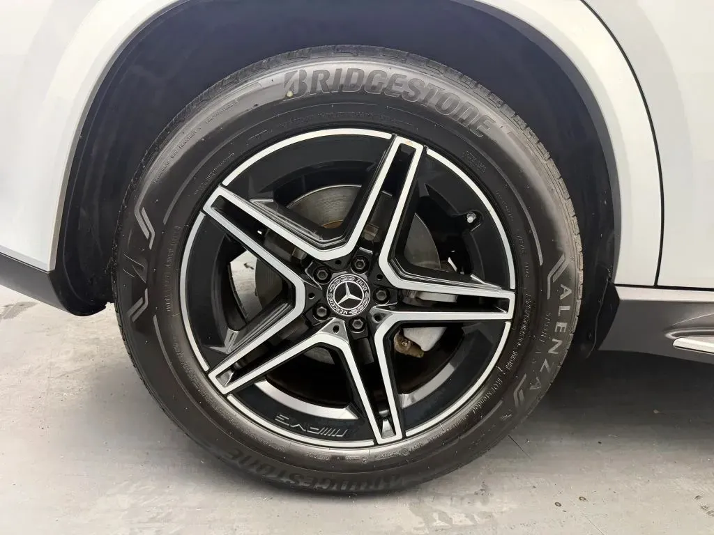 Mercedes-Benz GLE photo 16