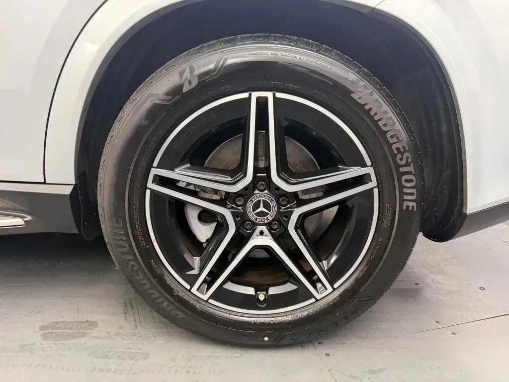 Mercedes-Benz GLE photo 14