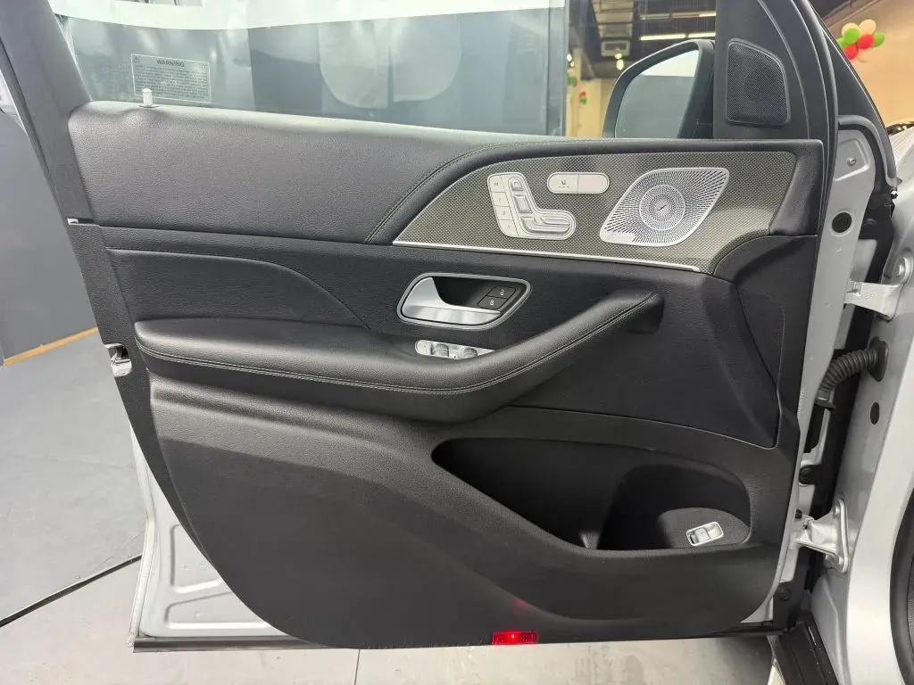 Mercedes-Benz GLE photo 20