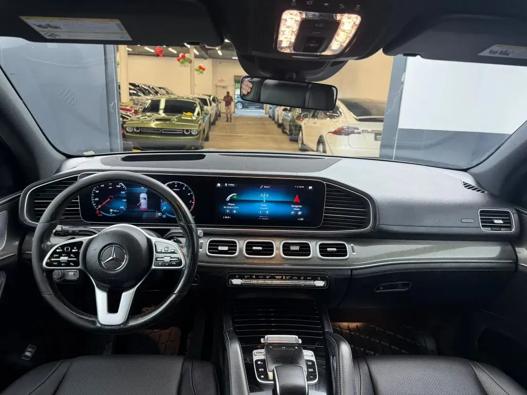 Mercedes-Benz GLE photo 27