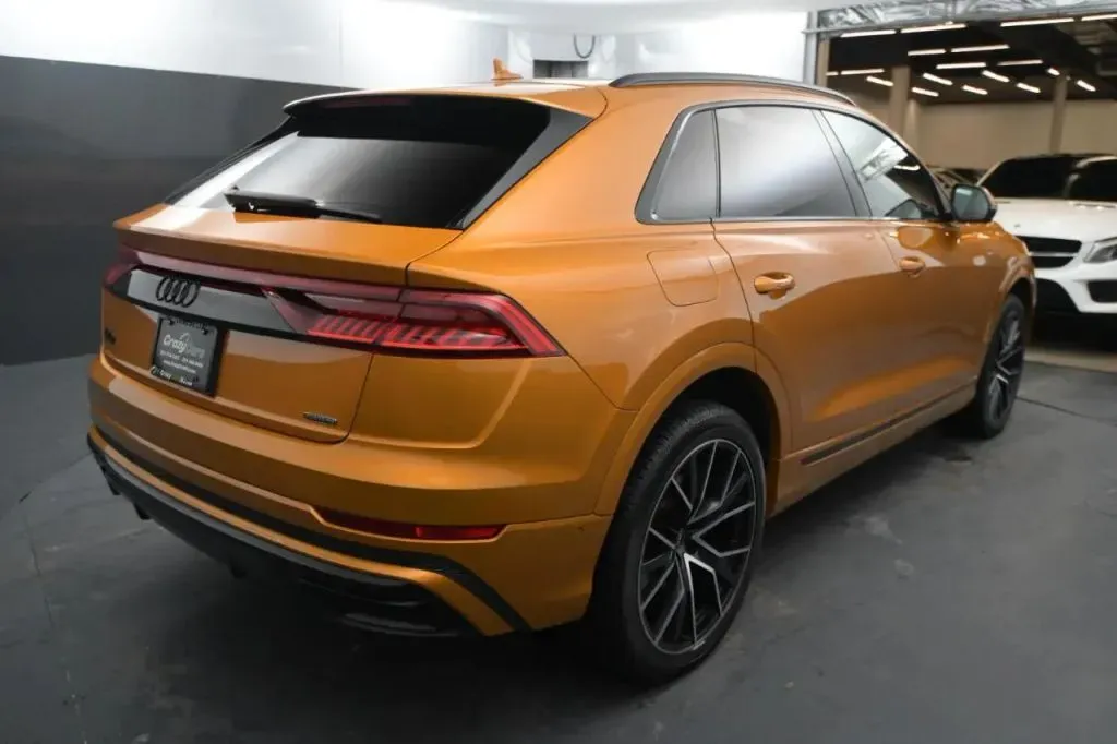 Audi Q8 photo 5