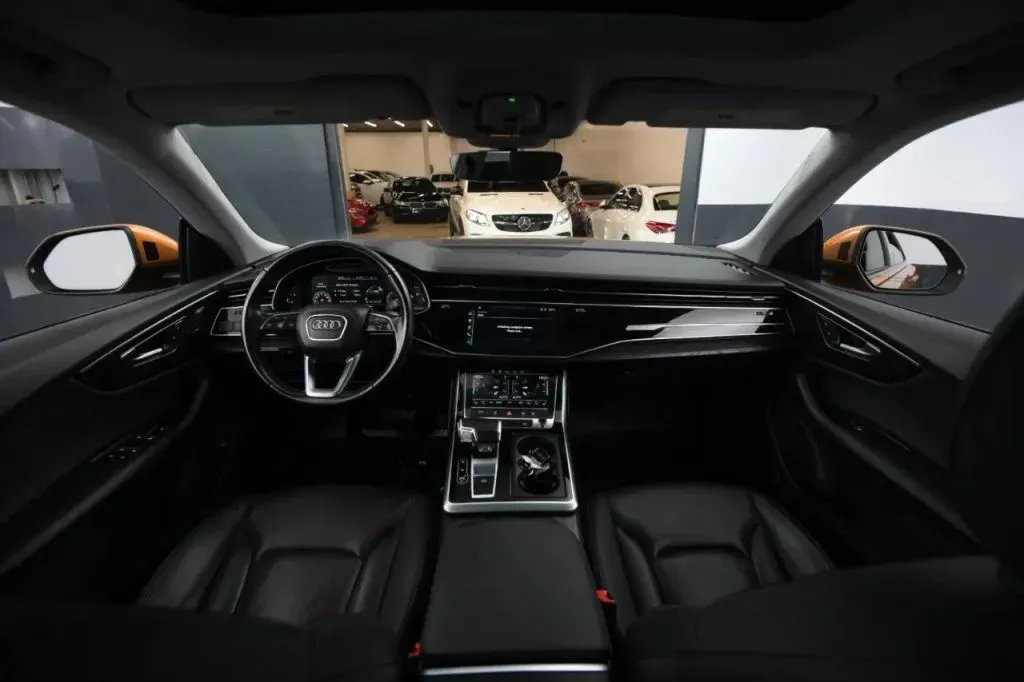 Audi Q8 photo 22