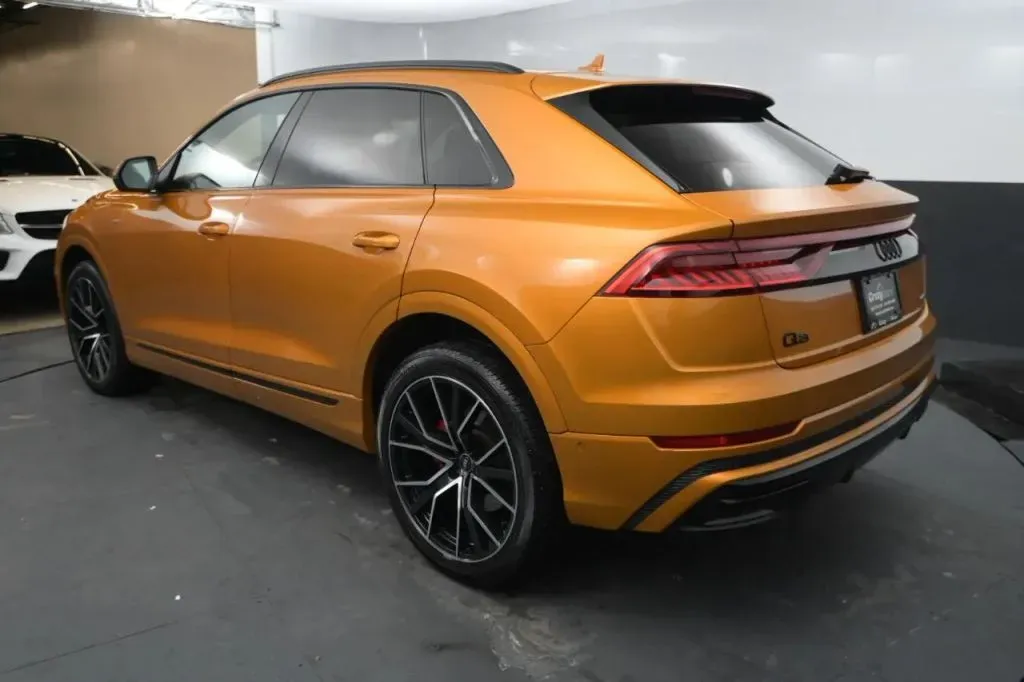 Audi Q8 photo 3