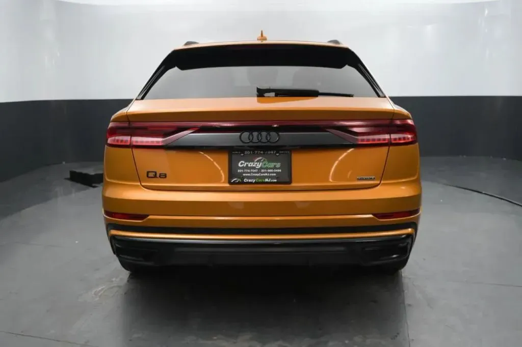 Audi Q8 photo 4