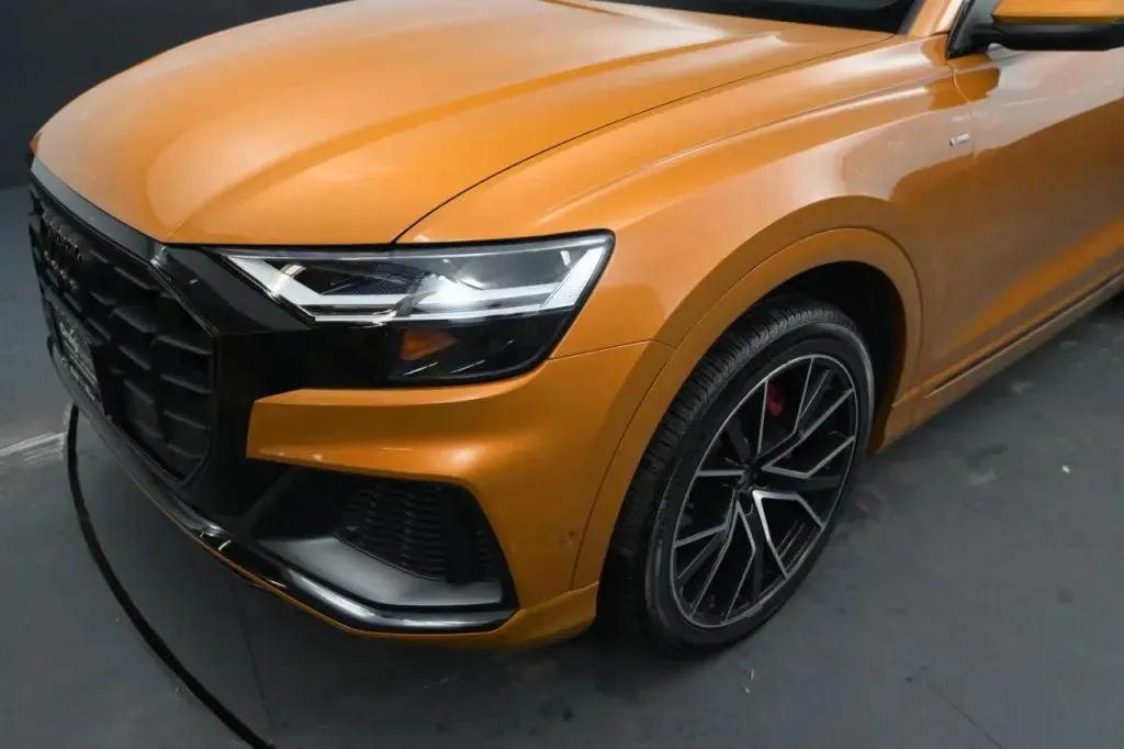 Audi Q8 photo 10