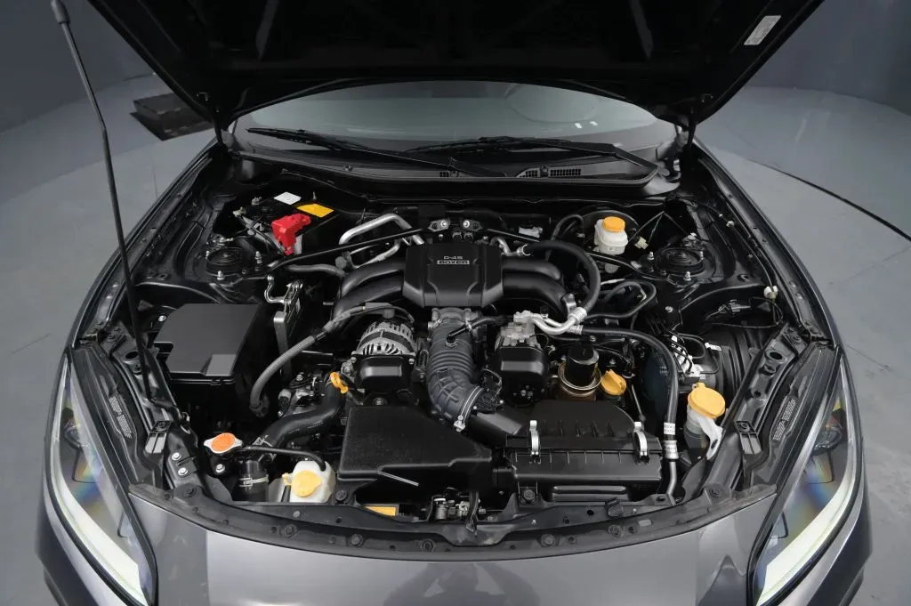 Toyota GR86 photo 16