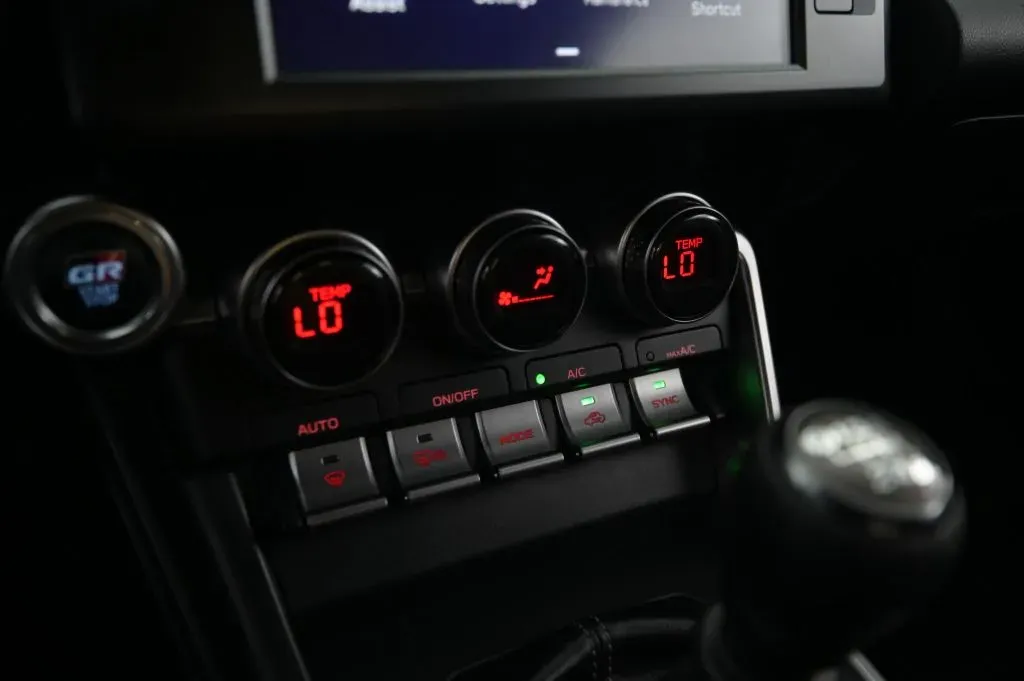 Toyota GR86 photo 23