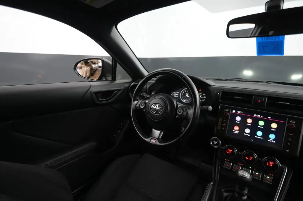 Toyota GR86 photo 29
