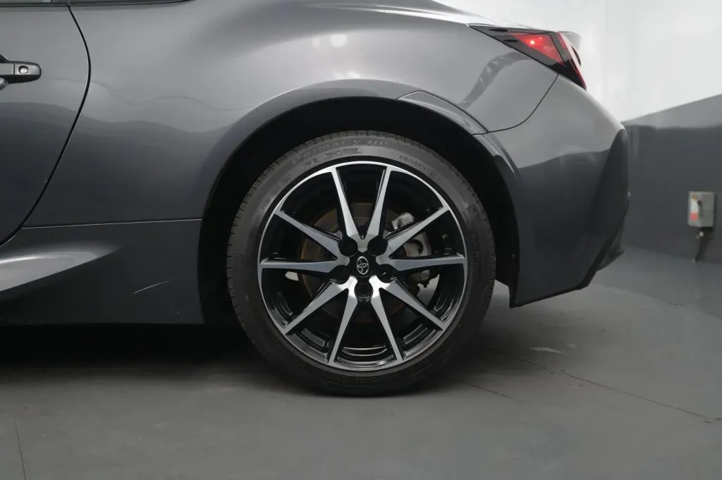Toyota GR86 photo 12