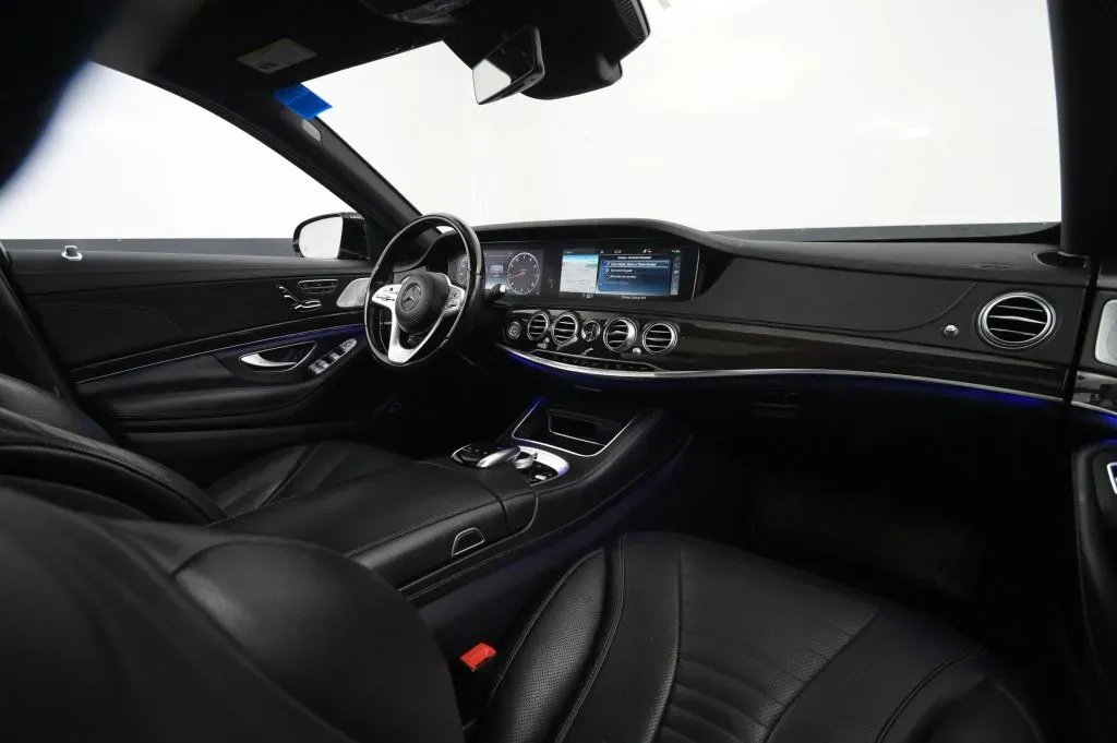Mercedes-Benz S-Class photo 47