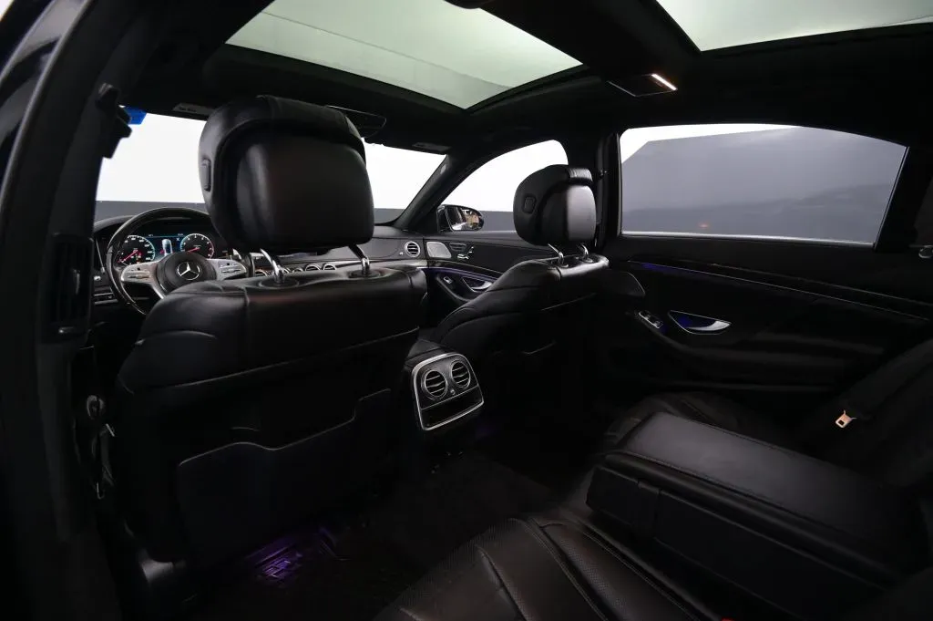 Mercedes-Benz S-Class photo 44