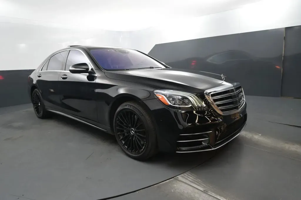 Mercedes-Benz S-Class photo 7