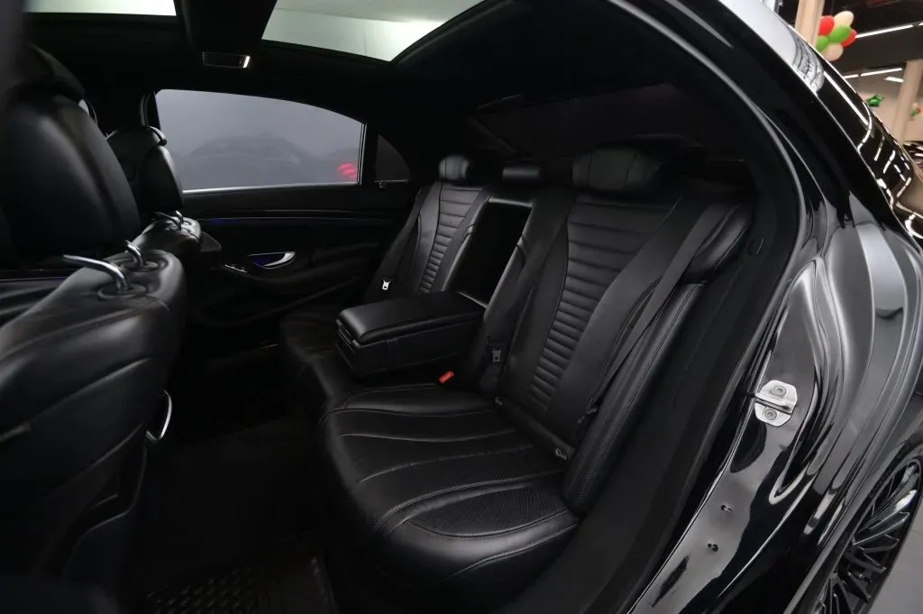 Mercedes-Benz S-Class photo 43