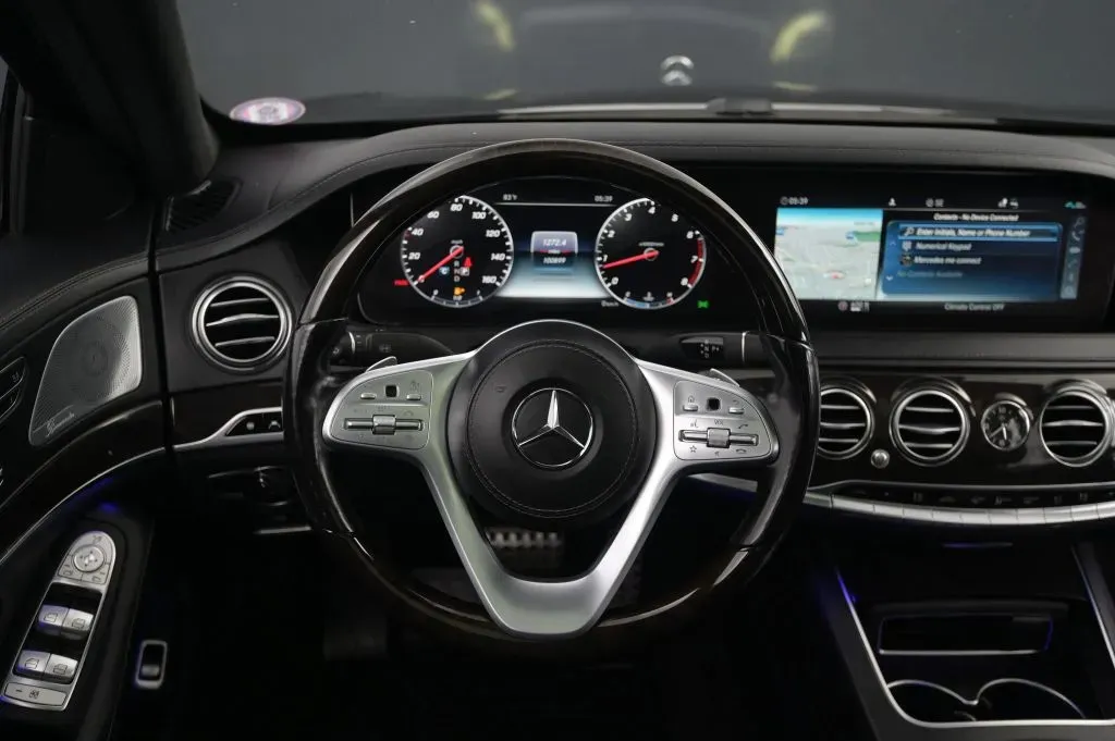 Mercedes-Benz S-Class photo 36