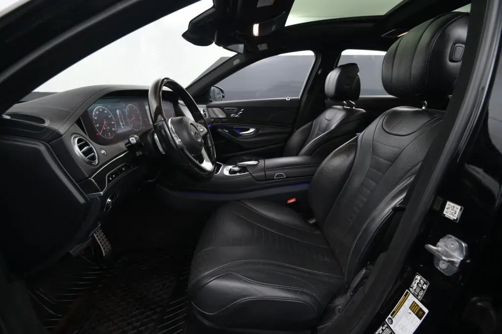 Mercedes-Benz S-Class photo 37