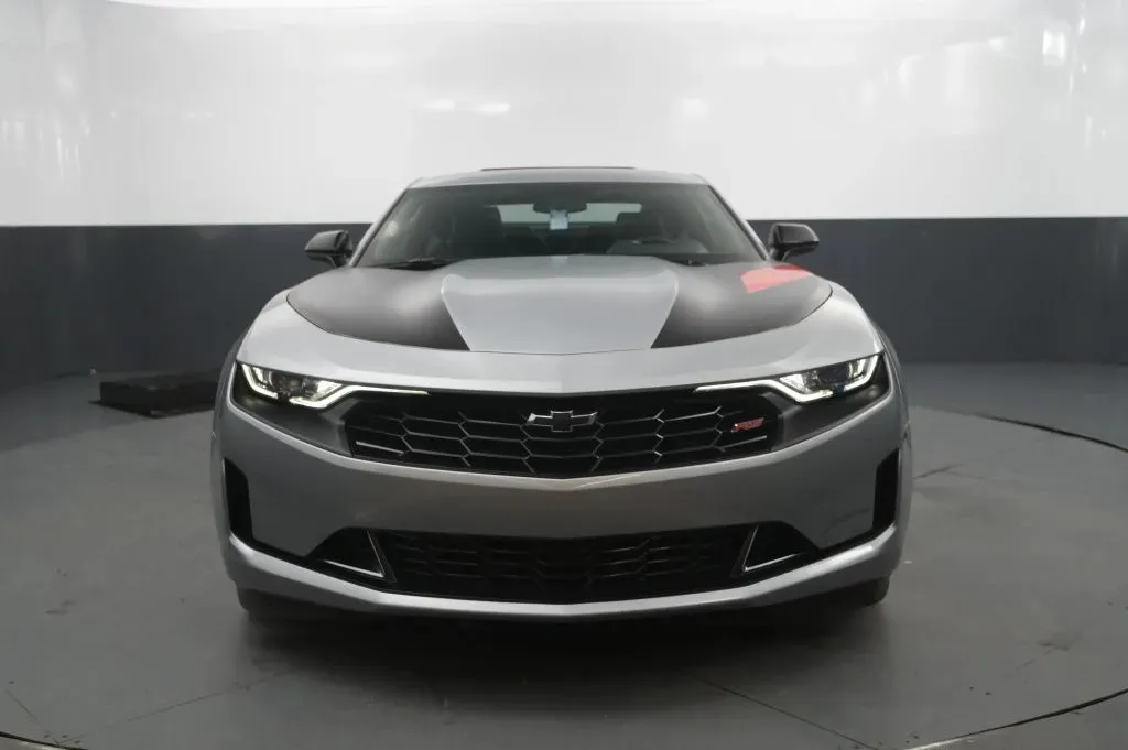Chevrolet Camaro photo 8