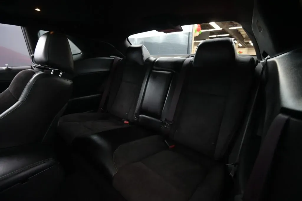 Dodge Challenger photo 44
