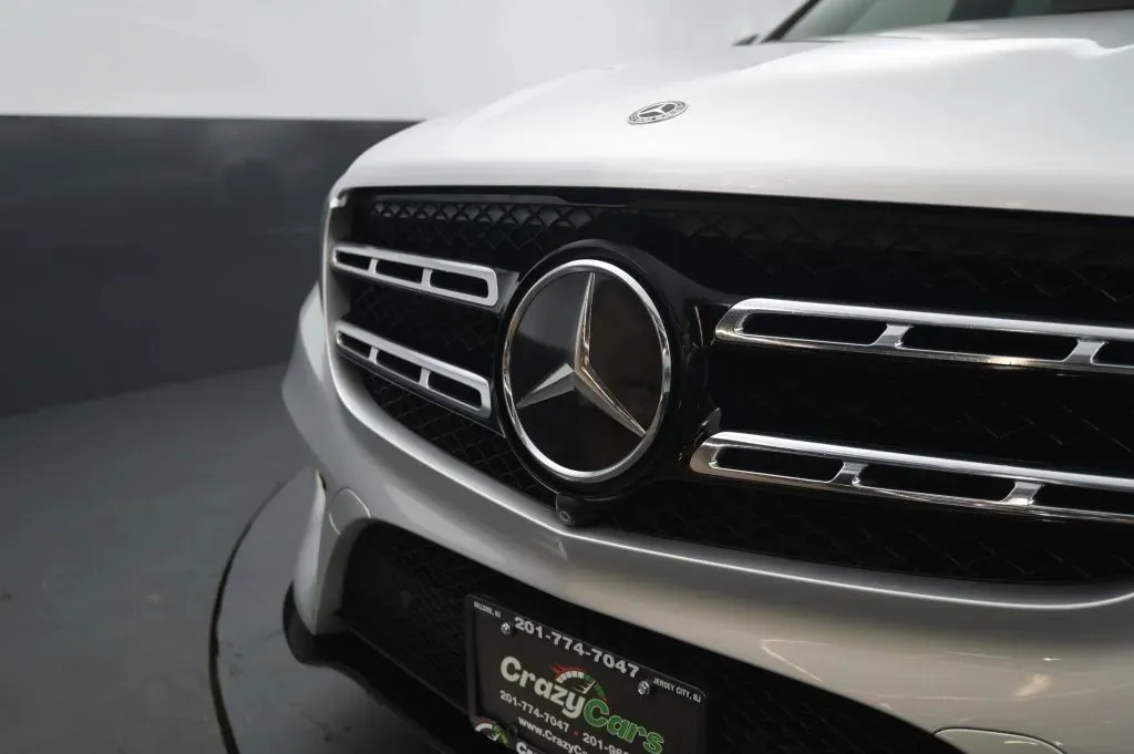 Mercedes-Benz GLS photo 8