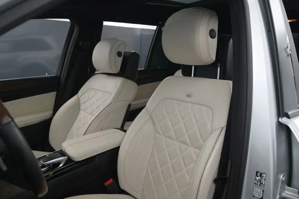 Mercedes-Benz GLS photo 45