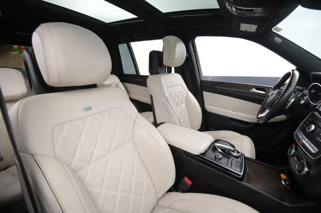 Mercedes-Benz GLS photo 56
