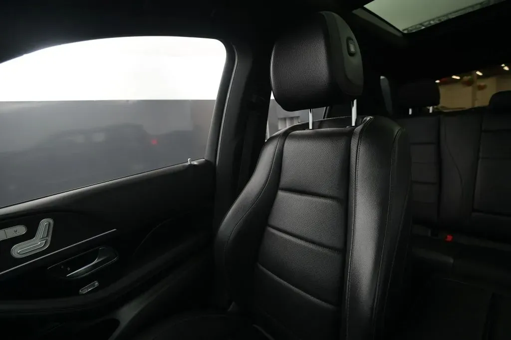 Mercedes-Benz GLE photo 31