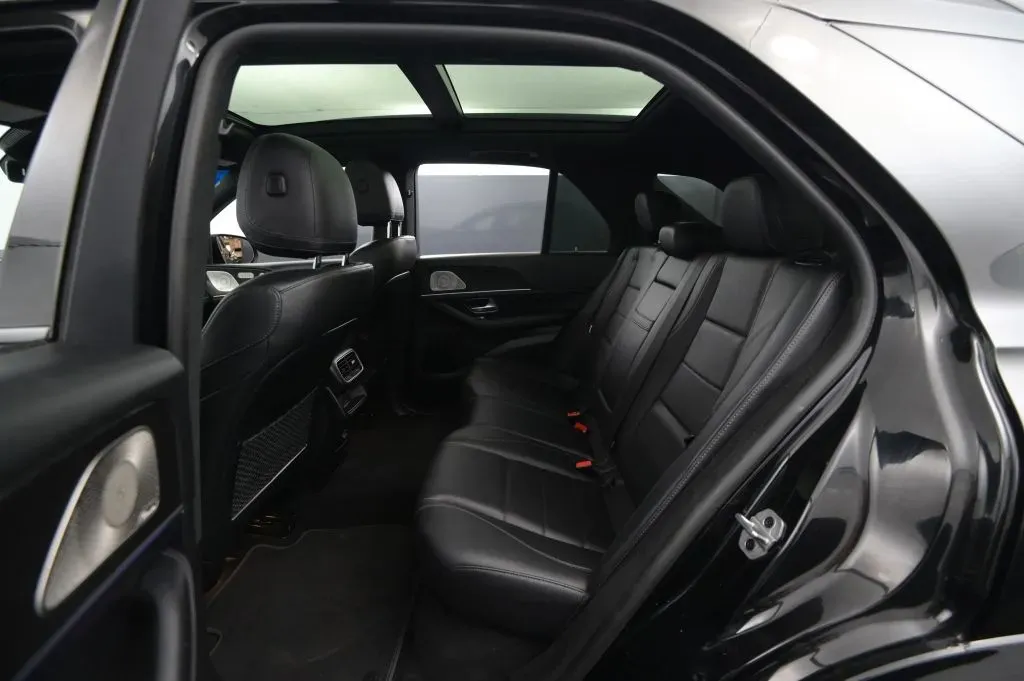Mercedes-Benz GLE photo 45
