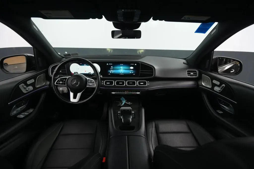 Mercedes-Benz GLE photo 33