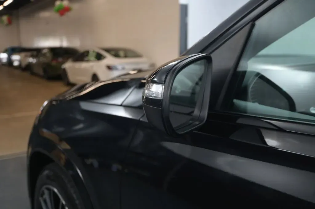 Mercedes-Benz GLE photo 14