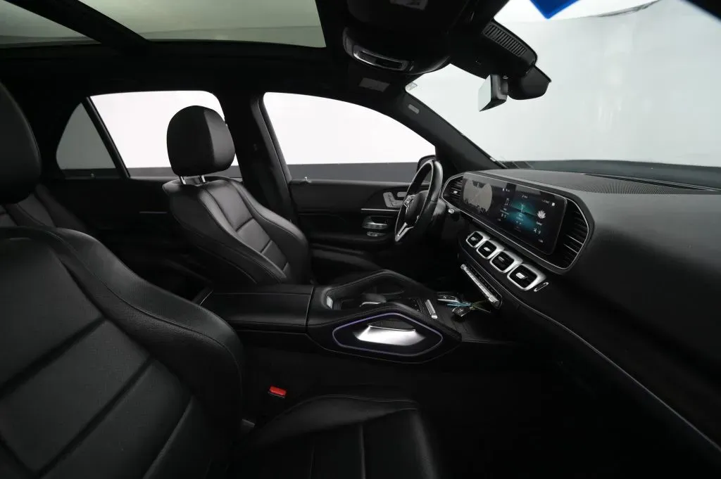 Mercedes-Benz GLE photo 52