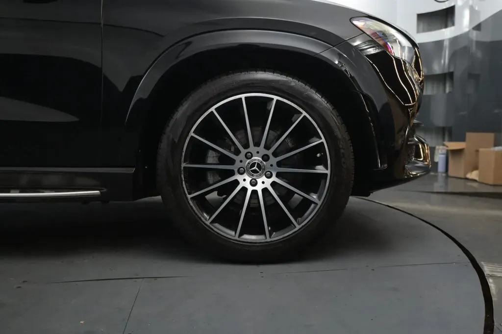 Mercedes-Benz GLE photo 20
