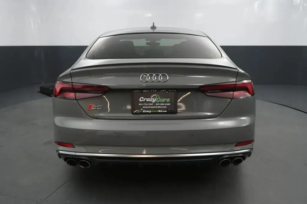 Audi S5 photo 4