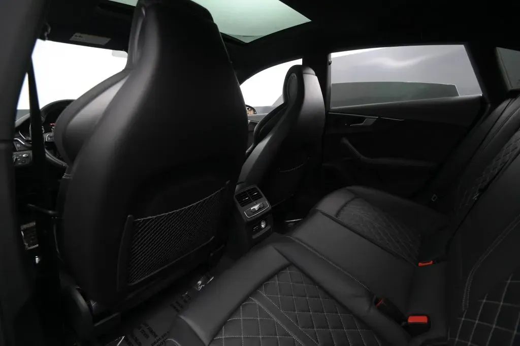 Audi S5 photo 44